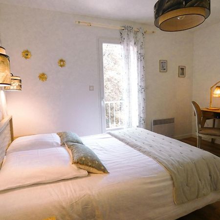 Chambre D'Hote L'Oree Des Buis Vouille  Exterior photo
